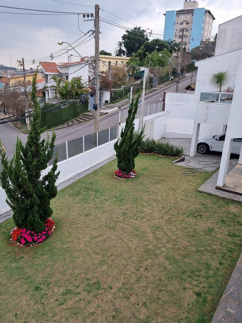 Casa Blanca mansion in São Roque with 5 parking